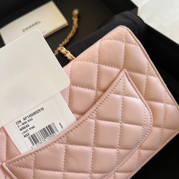 Brand new Chanel 23K light pink WOC with Pearl Crush With plastic seal - Picture 13 of 15